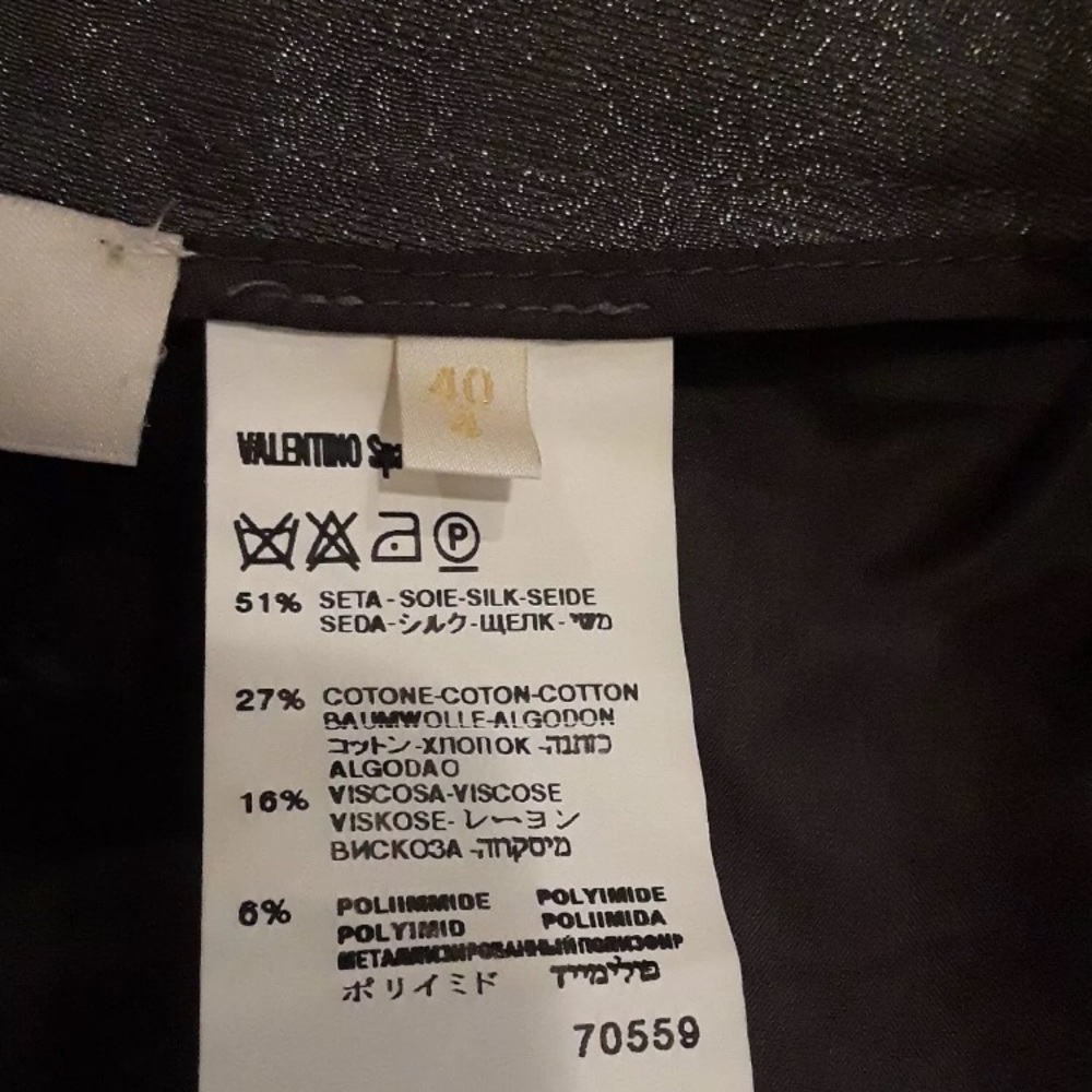 EUC! VALENTINO 💯% authentic silk blend skirt - Picture 5 of 6